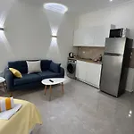 Studio Apartment Fiesta